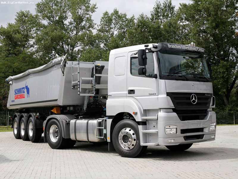 Mercedes  schmitz cargobull